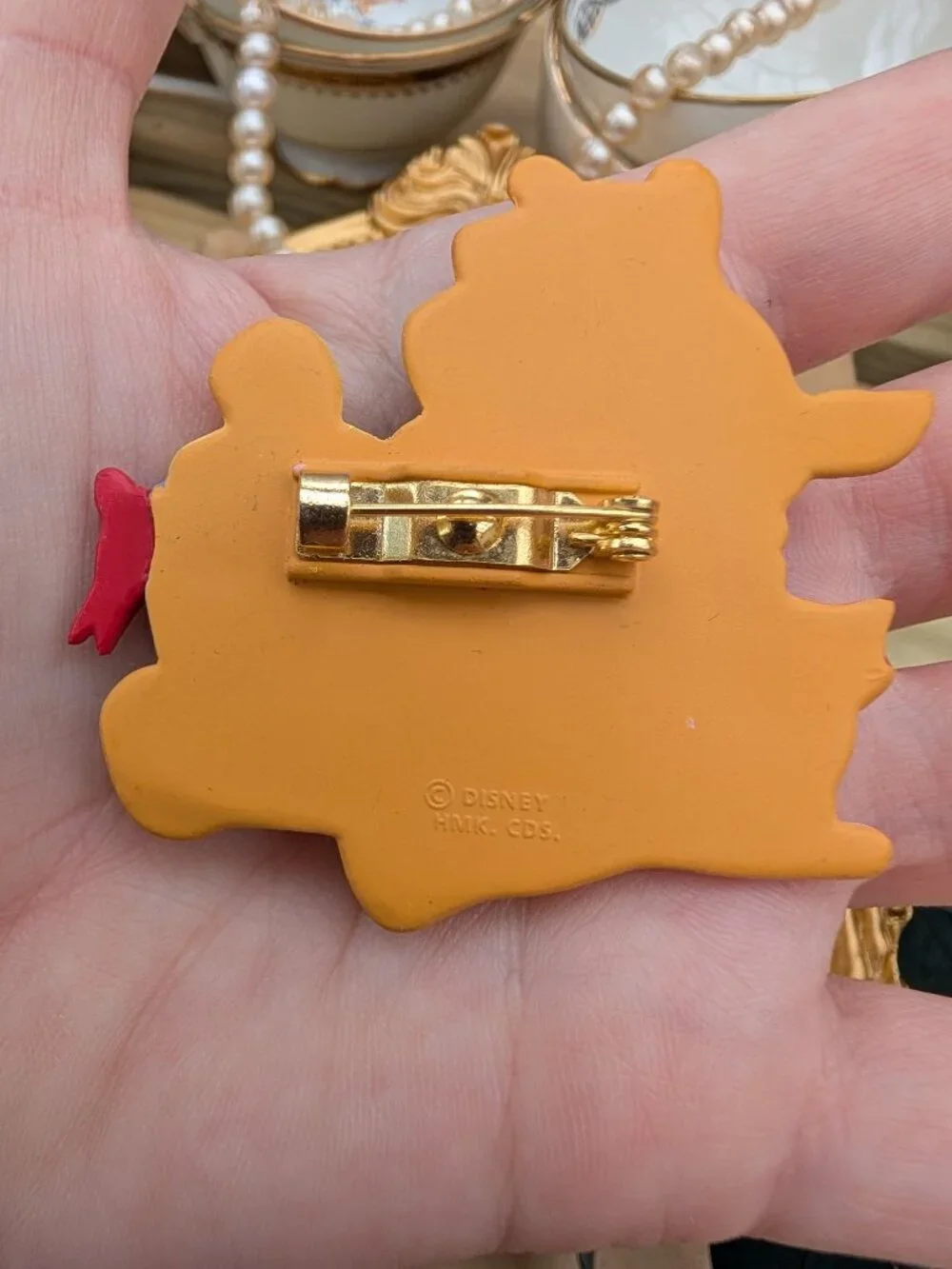 Vintage Disney's Winnie the Pooh & Piglet Brooch - Picture 3 of 3
